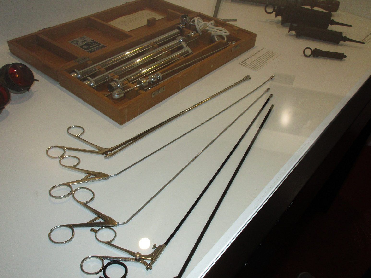 Surgical irons of operating room, Navio-hospital Gil Eannes, Viana do Castelo (3).JPG